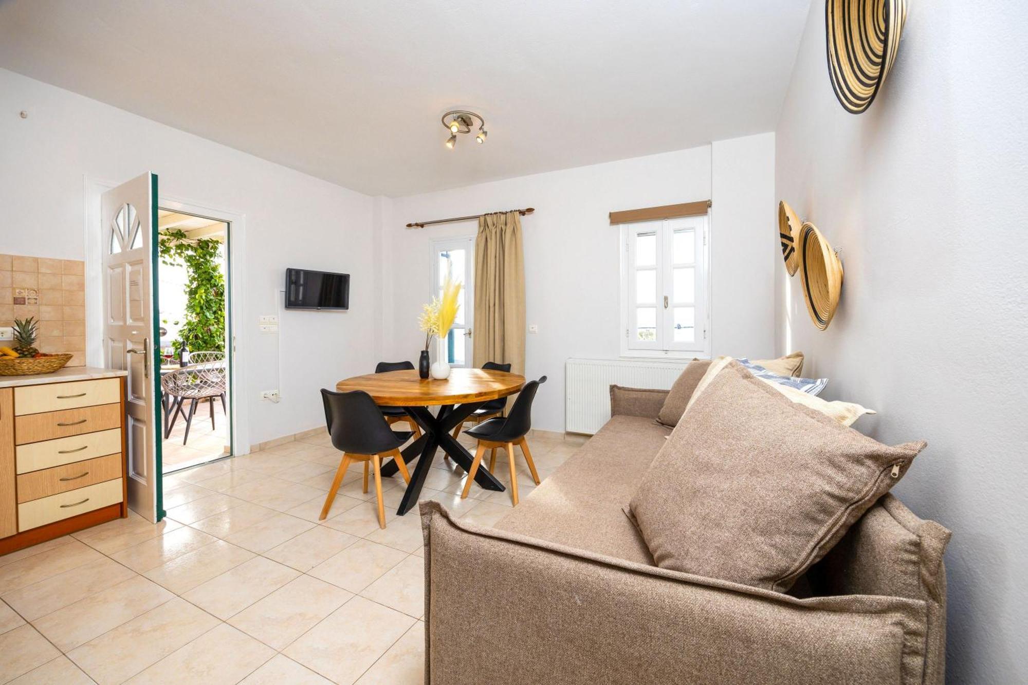 Sahara Beach Apartments - Kastraki Kastrákion 外观 照片