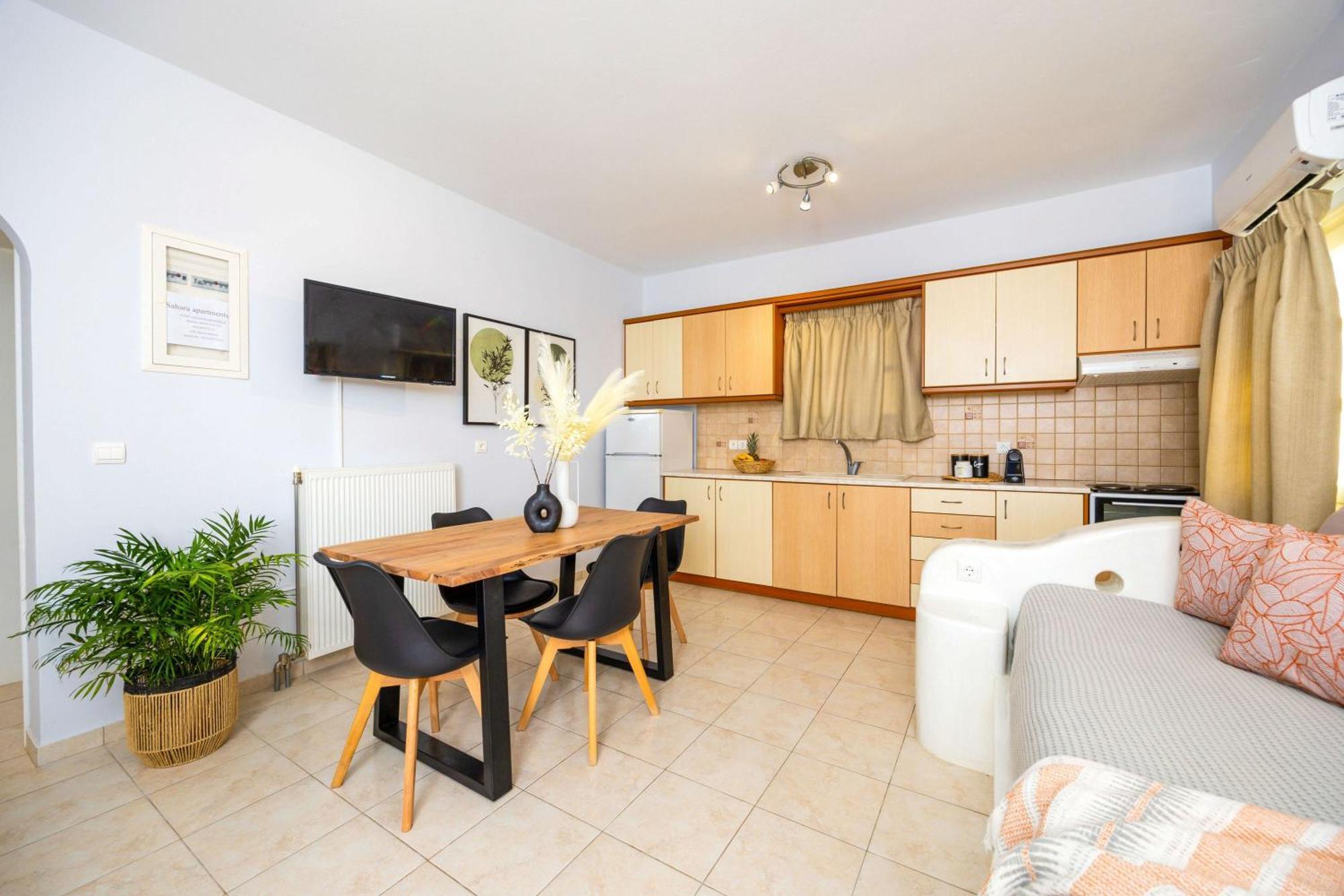 Sahara Beach Apartments - Kastraki Kastrákion 外观 照片
