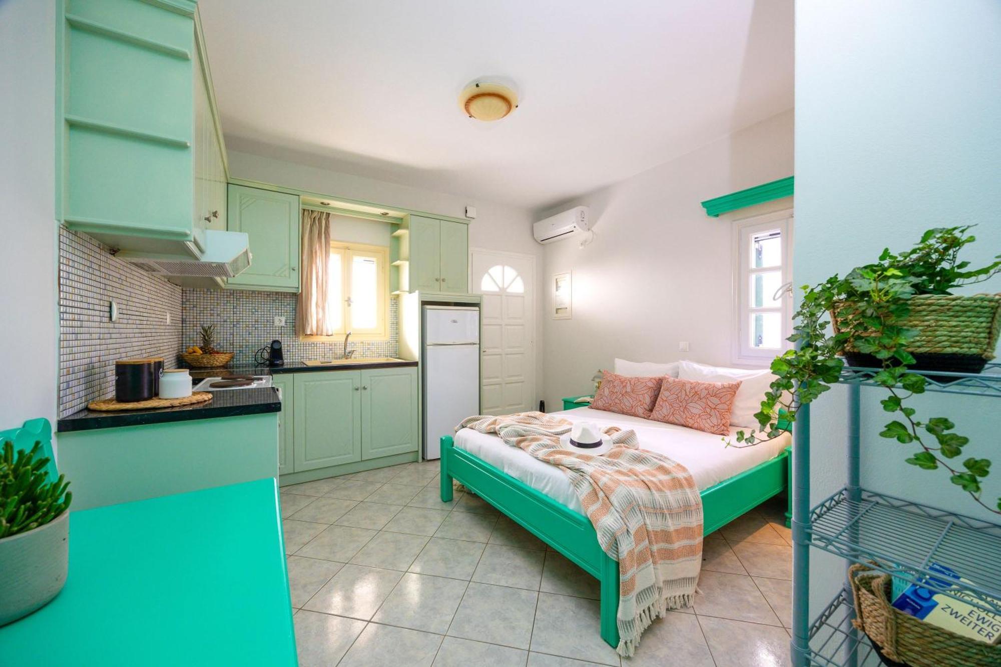 Sahara Beach Apartments - Kastraki Kastrákion 外观 照片